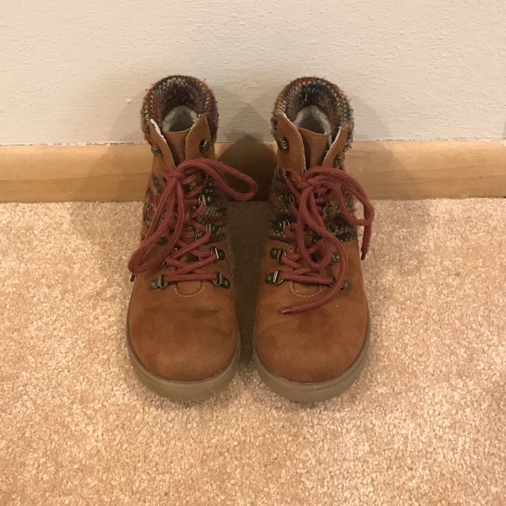 Brown Ankle-High Boots